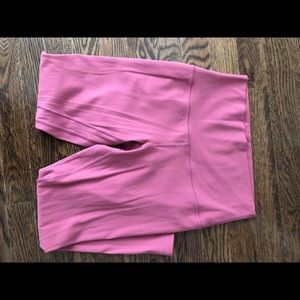 Wunder Under High Rise Crop Tights